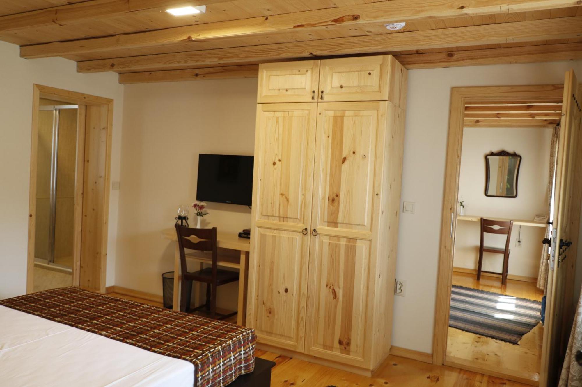 Guest House Epochs Since 1871 Lyaskovets Oda fotoğraf
